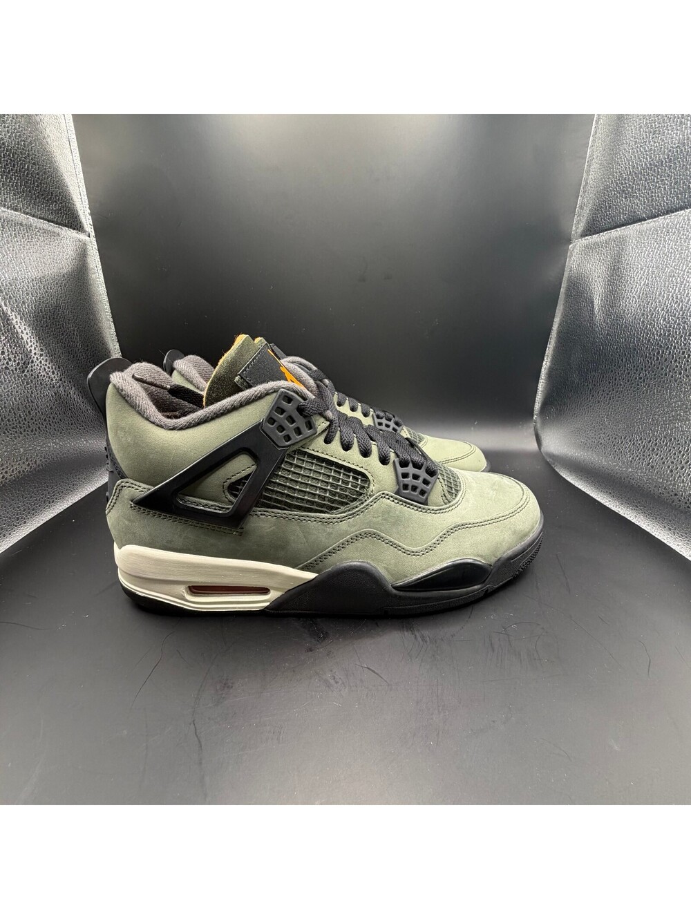 Air Jordan 4 OG SP Undefeated 2025 NWT Mens 8 Olive Shoes